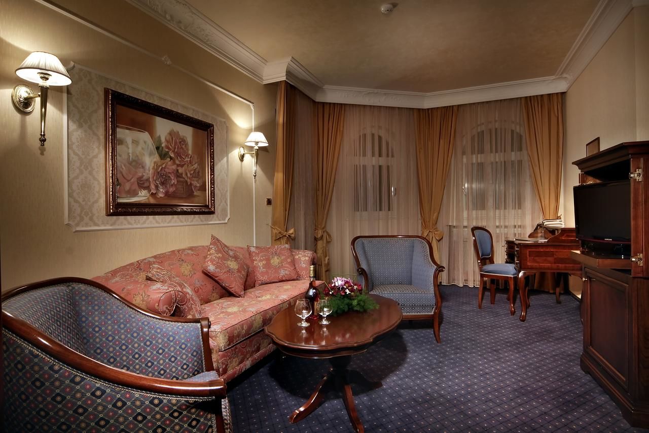 Отель Festa Winter Palace Hotel Боровец